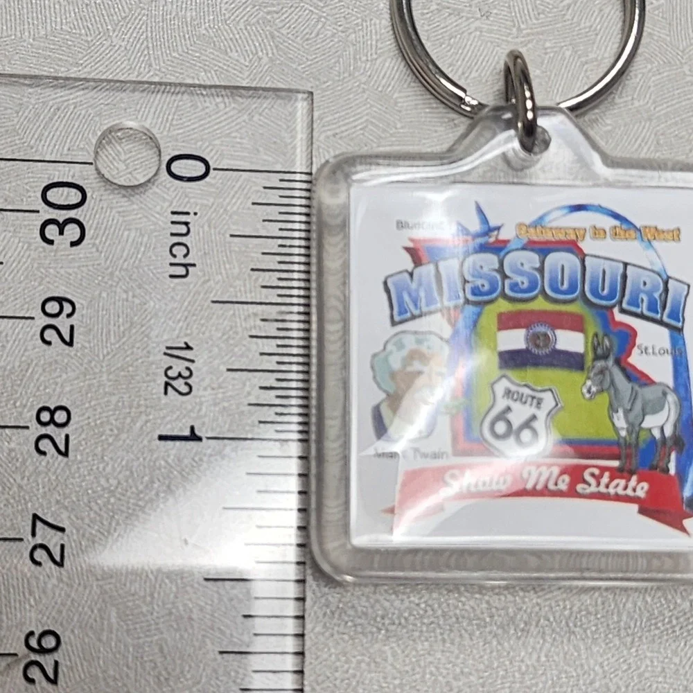 Vintage Route 66 Missouri Show Me State Square Lucite Keychain Ring Collectible